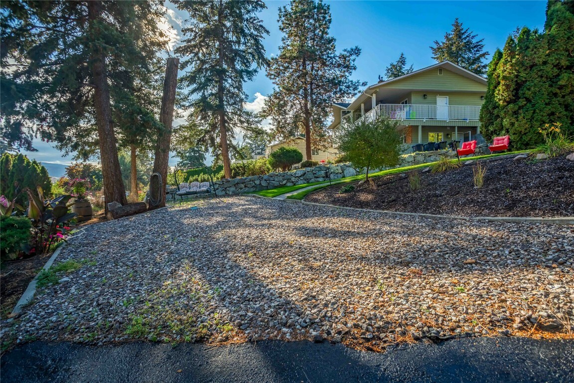 Property Photo:  11162 Eva Road  BC V4V 1H4 