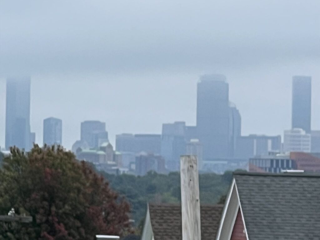 Property Photo:  67 Commonwealth Rd 2  MA 02472 