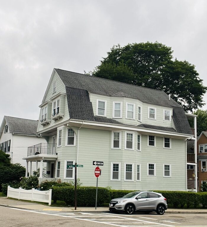 Property Photo:  22 Walter St 2  MA 02131 