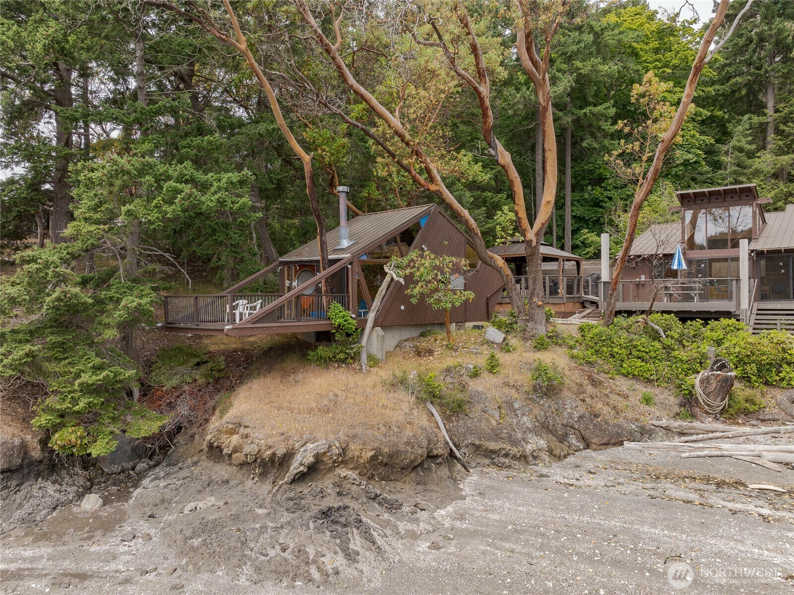Property Photo: 69 Rocky Road WA 98245
