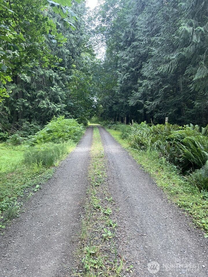 Property Photo: 1078 Township Line Road WA 98362