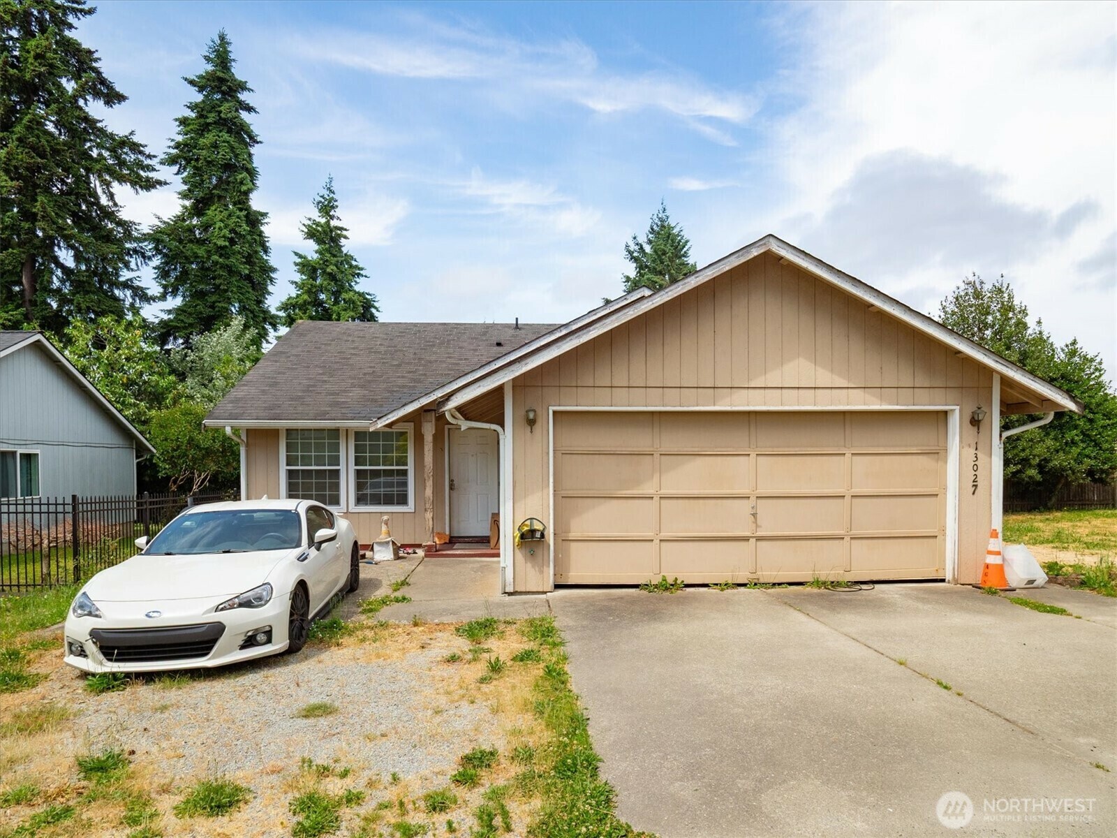 Property Photo:  13027  23rd Avenue S  WA 98168 