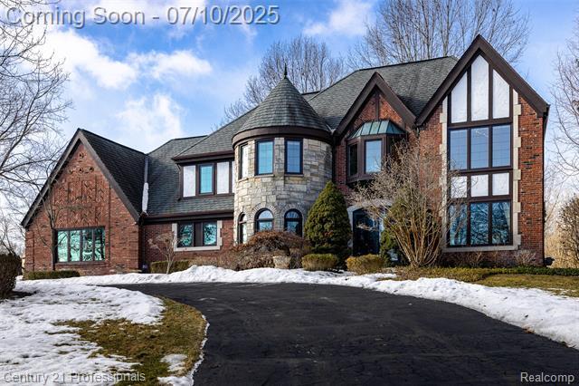 Property Photo: 1180 Knob Creek Drive MI 48306