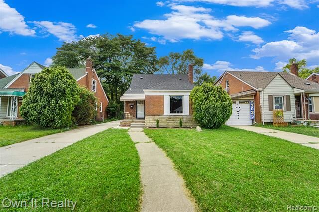 Property Photo:  6031 Grandville Avenue  MI 48228