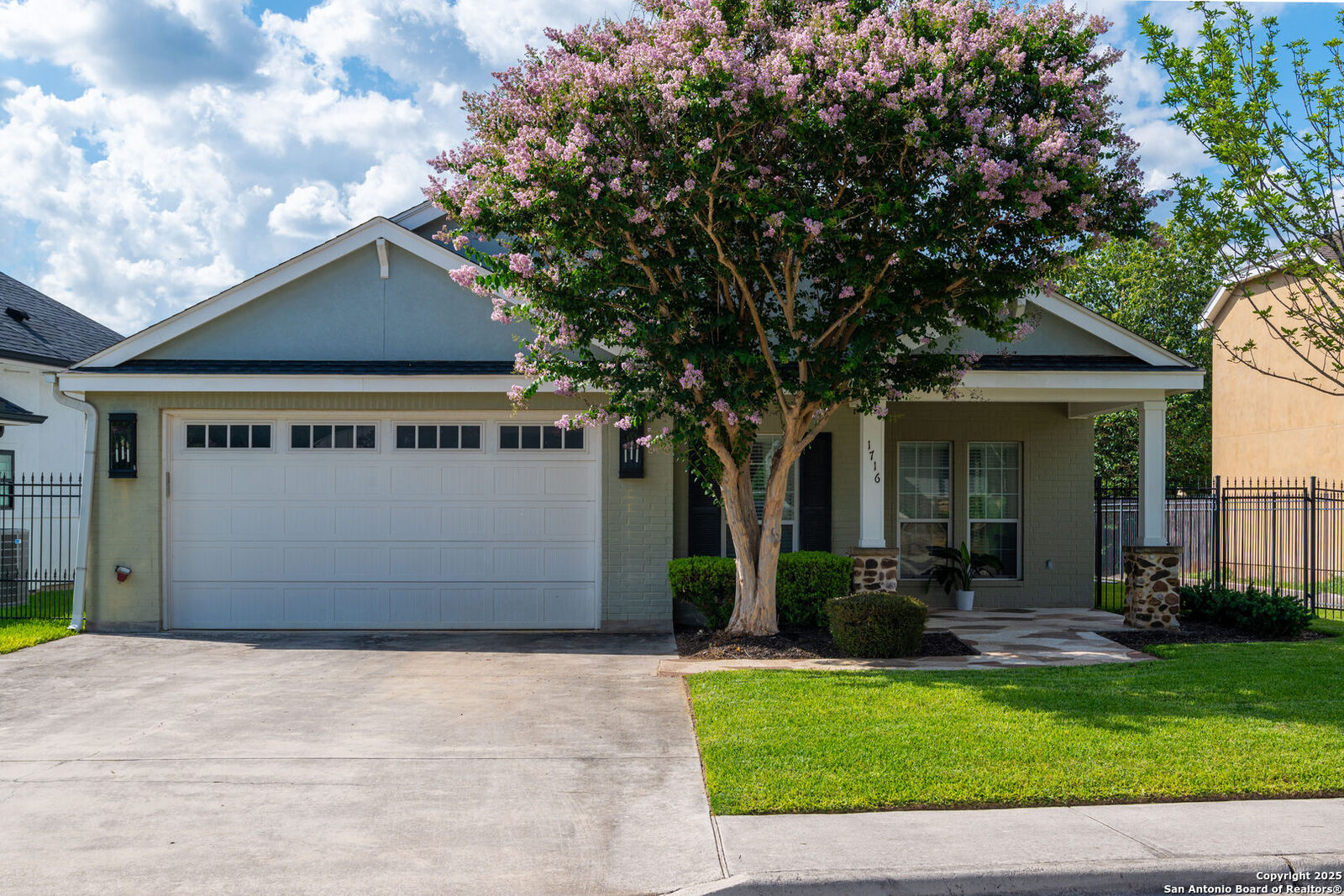 Property Photo:  1716 Nordberg  TX 78155 