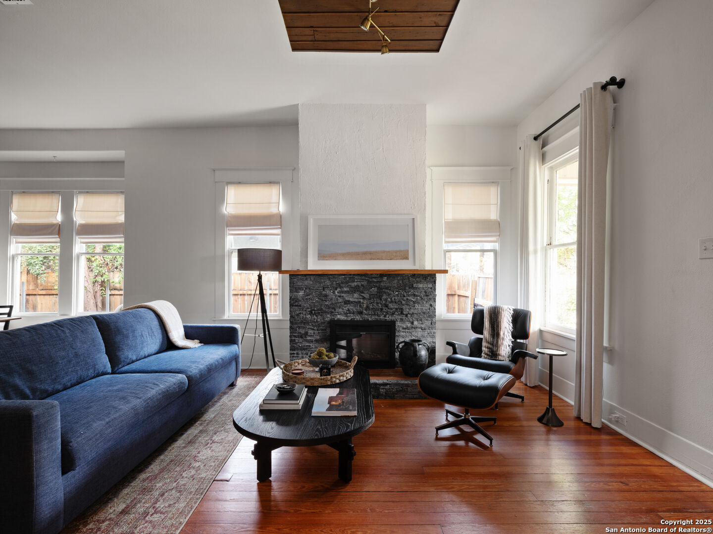 Property Photo: 238 Carolina Street TX 78210