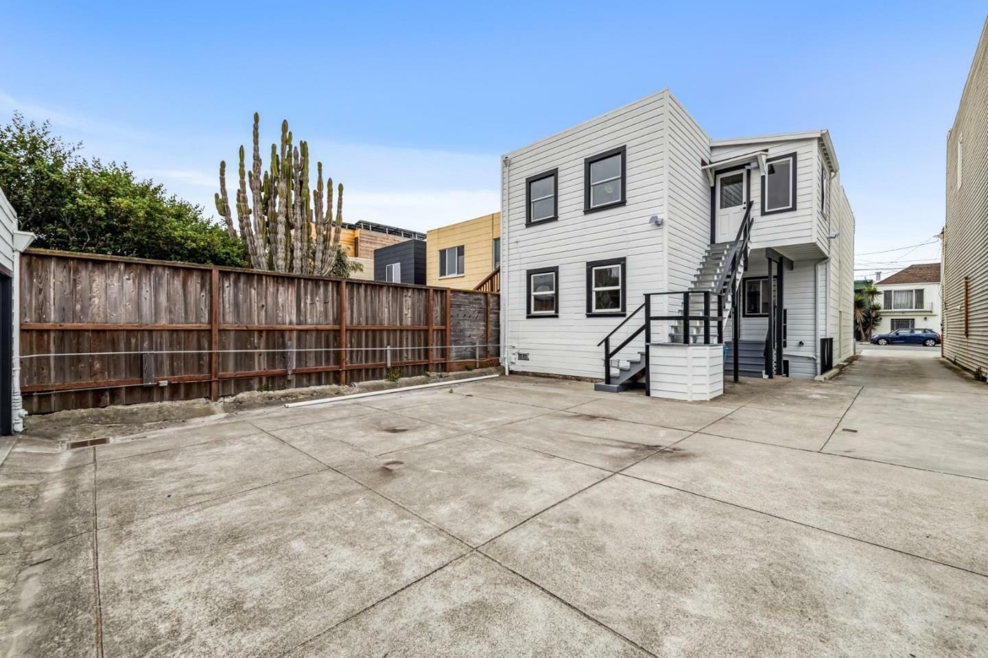 Property Photo: 1722-1724 48th Avenue CA 94122
