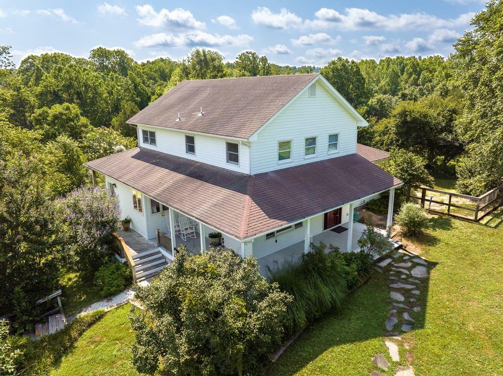 Property Photo: 522 Saylers Hill Drive VA 23966