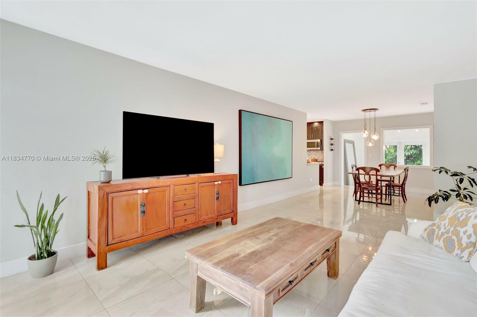 Property Photo: 1117 Wallace St. FL 33134