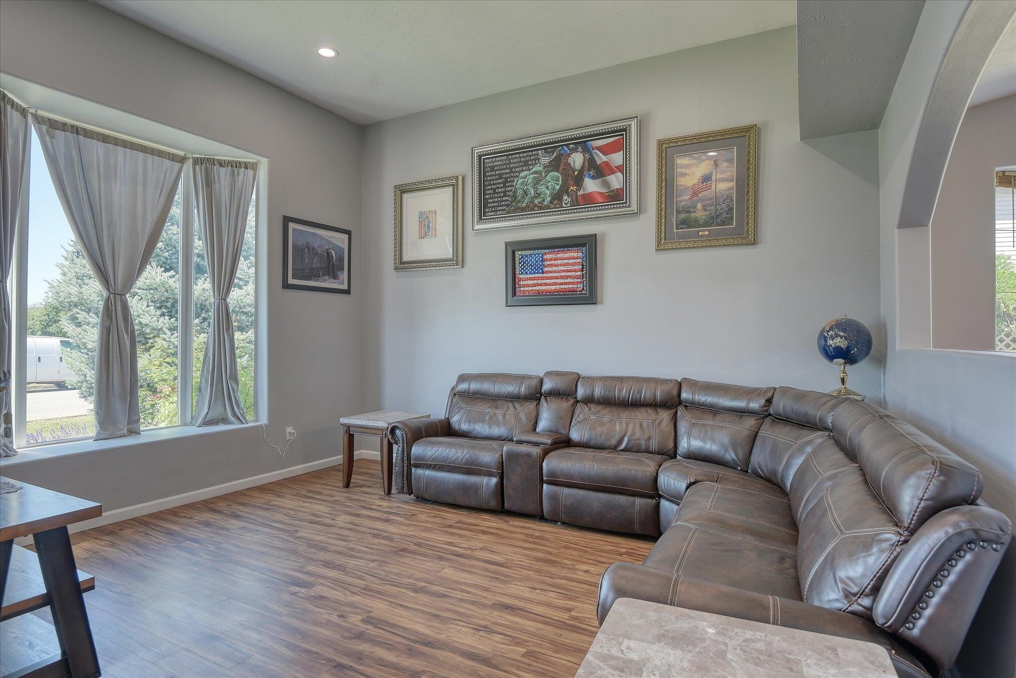 Property Photo: 4318 N Upland Ct WA 99216