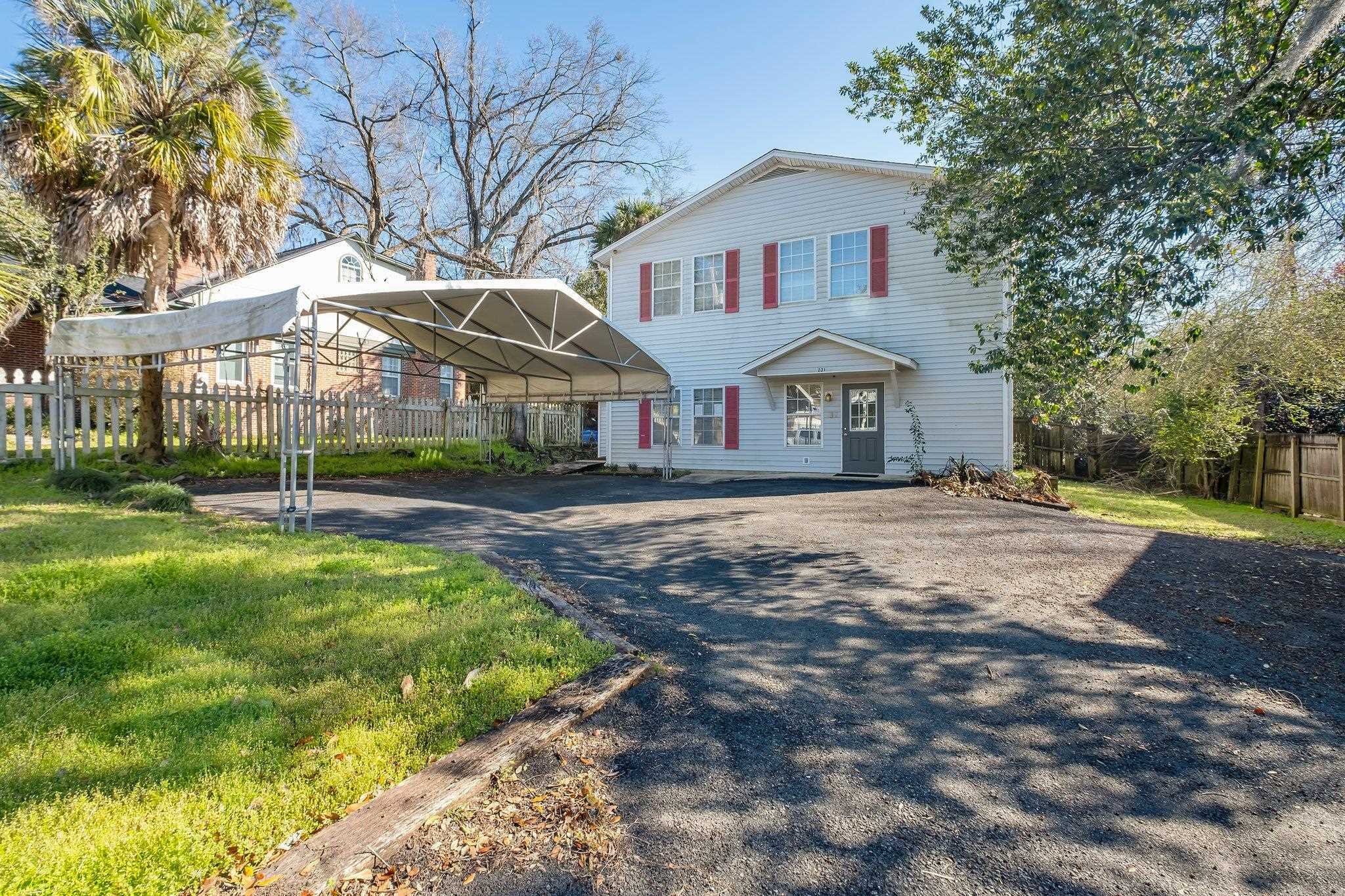 Property Photo: 231 Lafayette Circle FL 32308