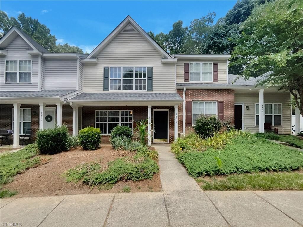 Property Photo: 3819 Winborne Lane NC 27410