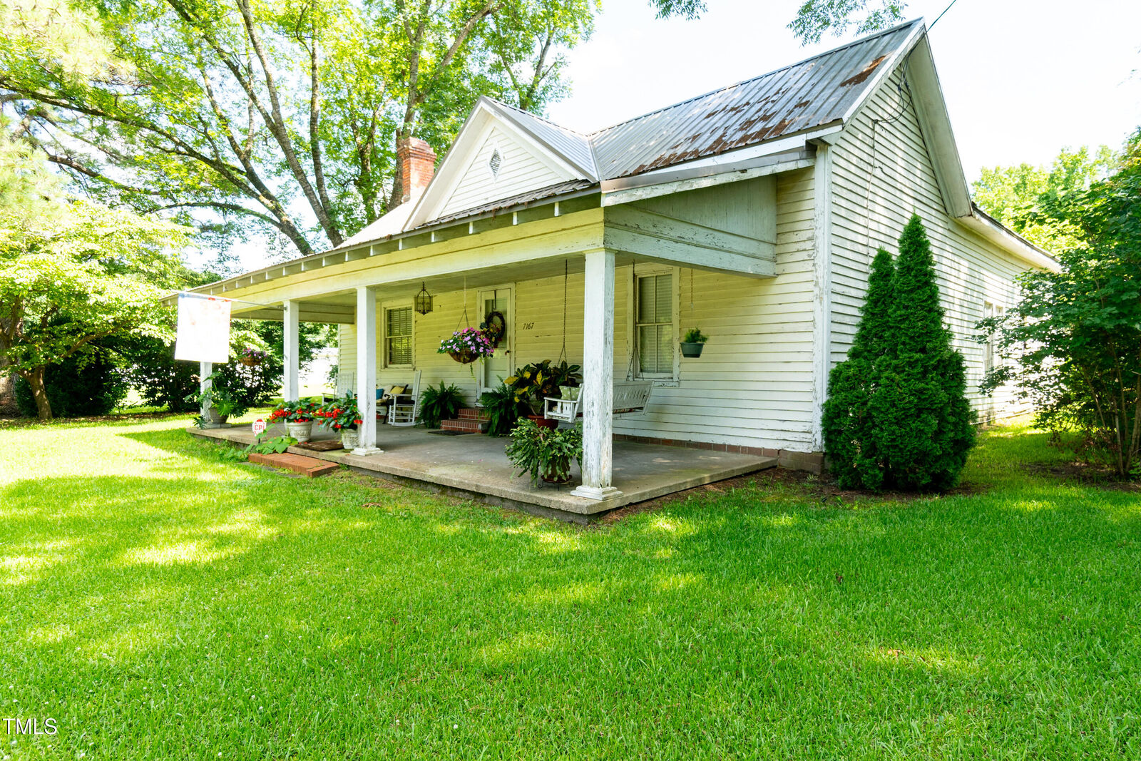 Property Photo: 7167 Adolph Road NC 27807