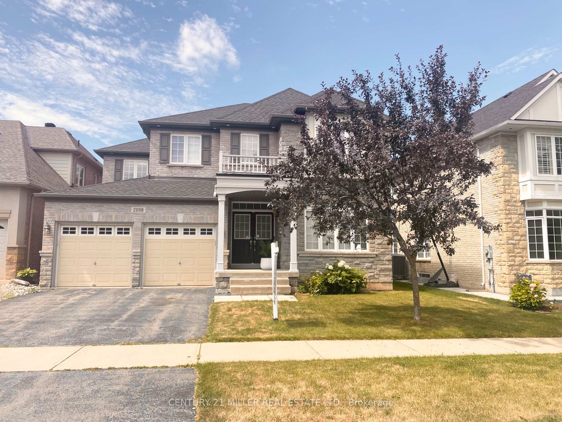Photo de la propriété: 2098 Wildfel Way ON L6M 0E2