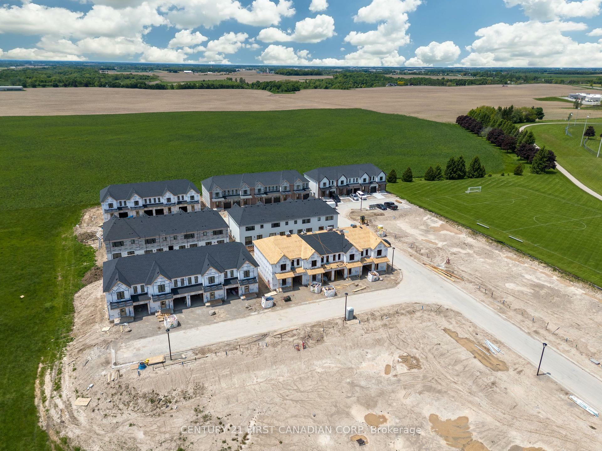 Property Photo: 147-47 Scotts Drive ON N0M 2J0