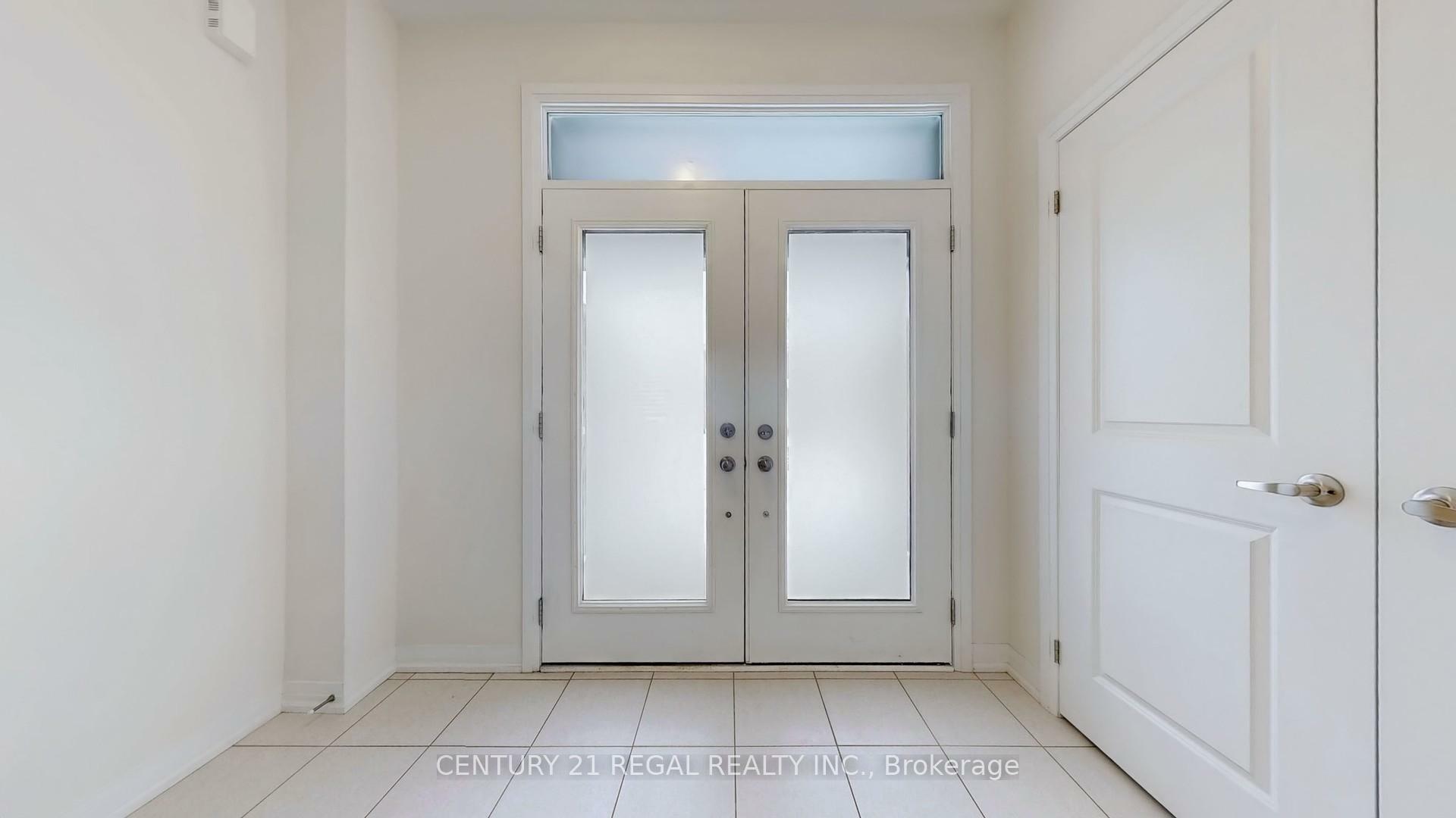 Property Photo: 1059 Cameo Street ON L1X 0G3