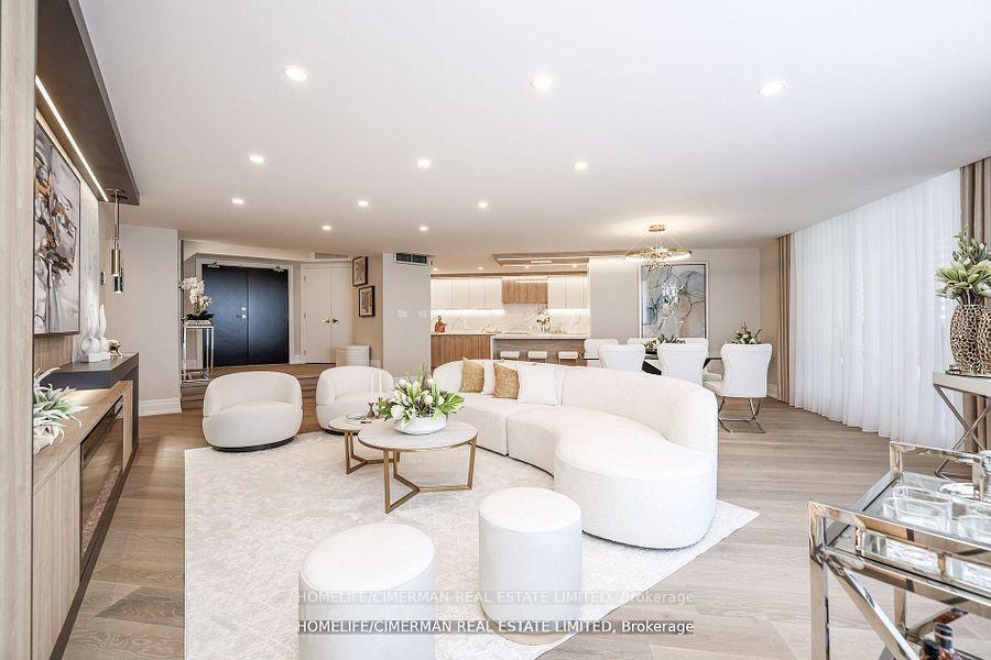 Property Photo: 240 Heath Street W 1002 ON M5P 3L5