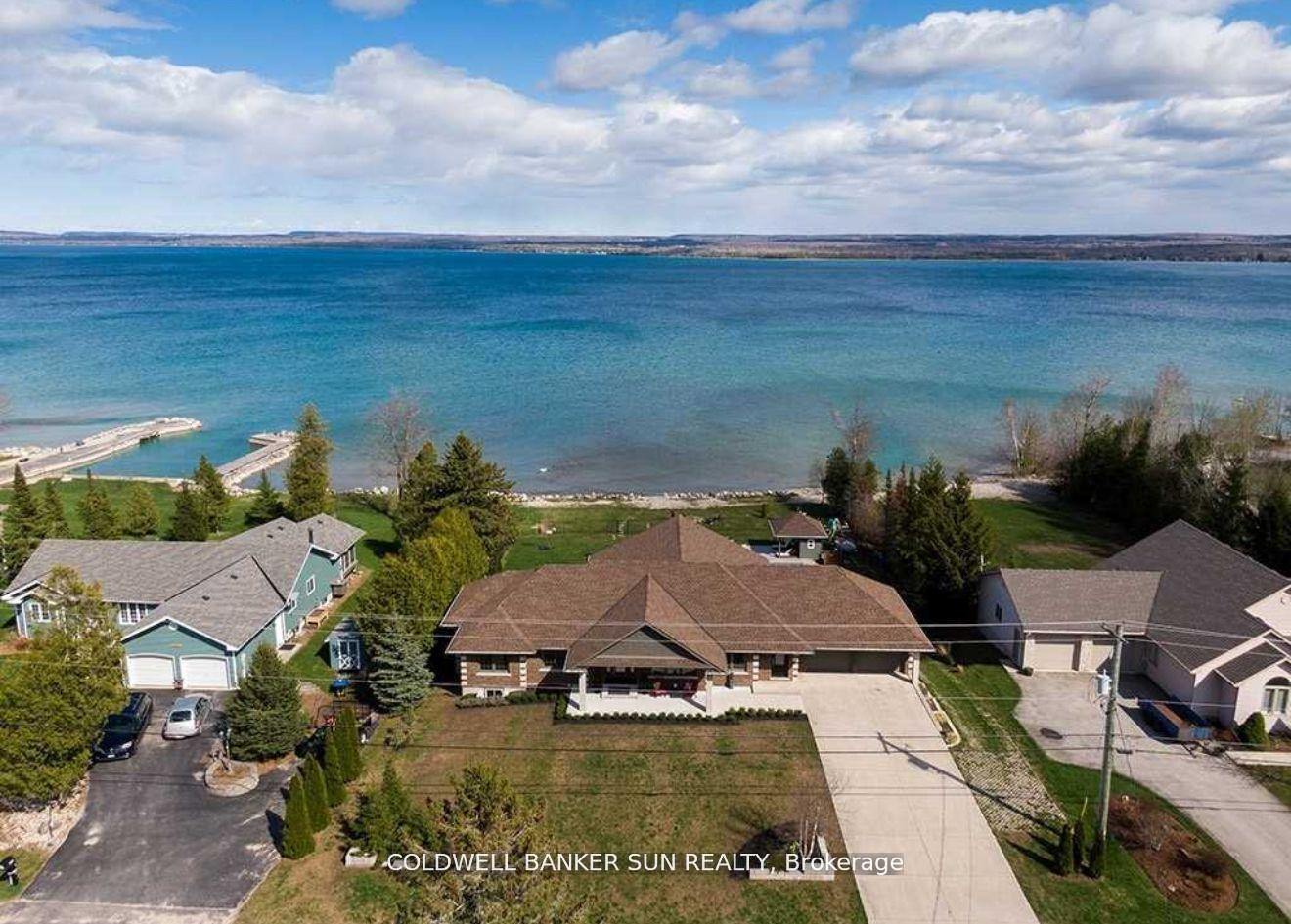 Property Photo:  197 Balmy Beach Road  ON N4K 5N4 