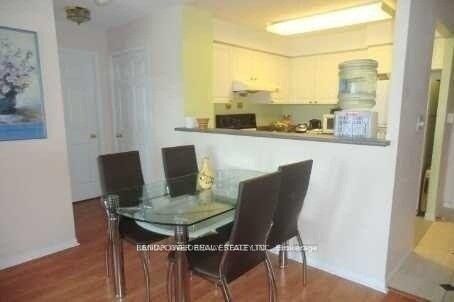 Property Photo: 28 Pemberton Avenue 702 ON M2M 4L1