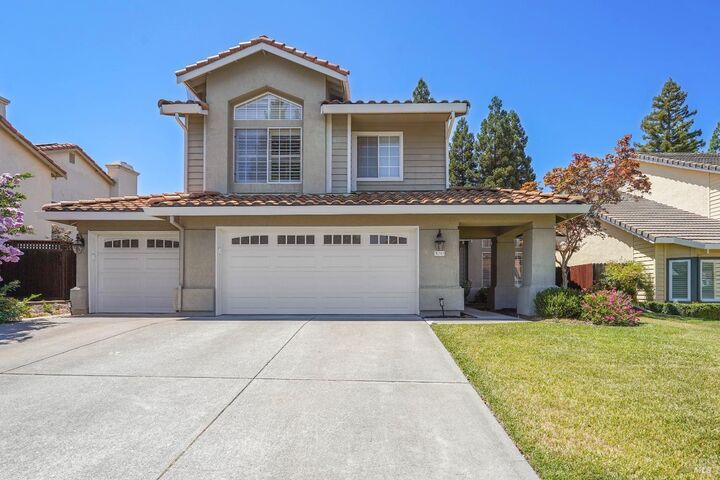 243 Lone Oak Drive  Vacaville CA 95688 photo