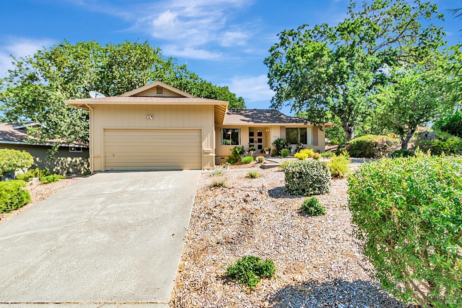Property Photo: 6437 Meadowridge Drive CA 95409