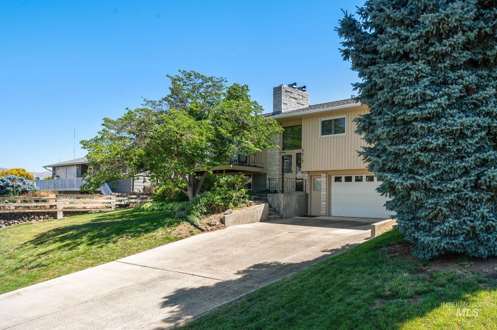 Property Photo: 3213 Meadowlark Dr. ID 83501