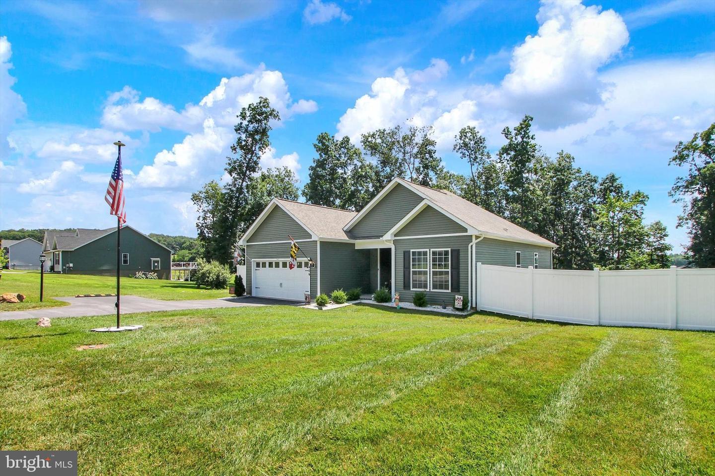 Property Photo:  626 Ledger Drive  PA 17331 