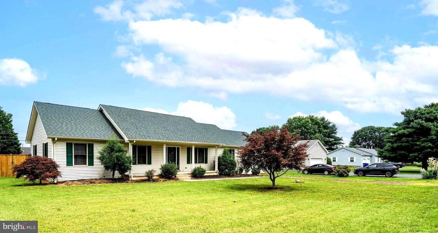 Property Photo:  641 Adams Drive  DE 19963 