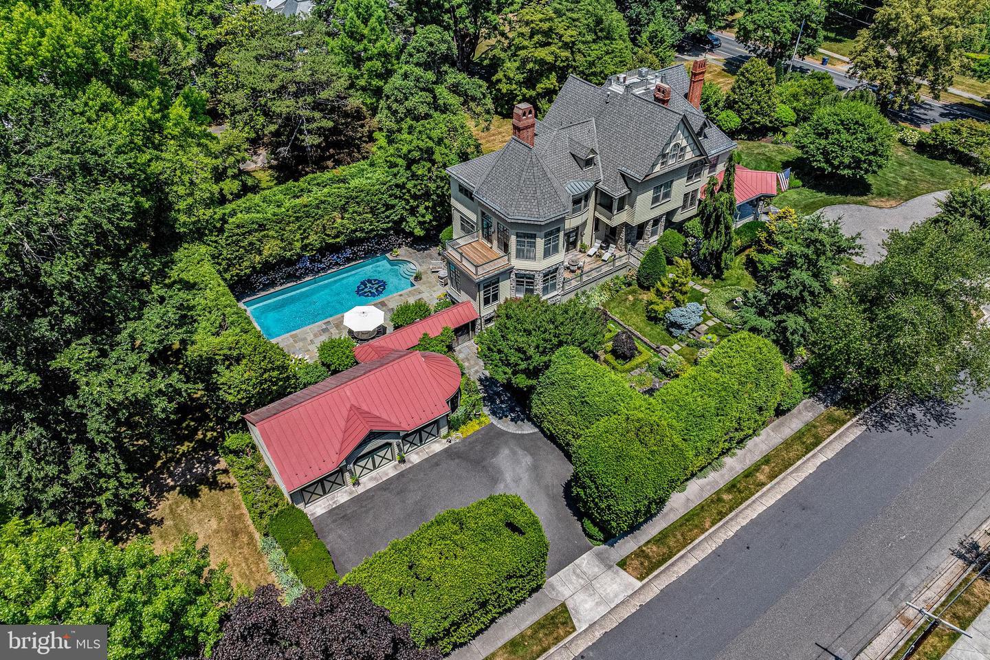 Property Photo: 500 Chester Avenue NJ 08057