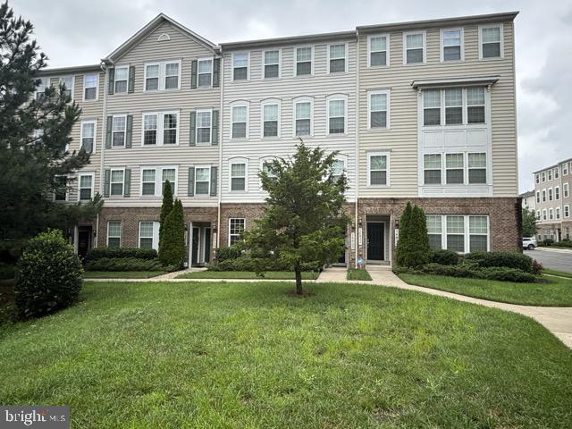 Property Photo: 14816 Mason Creek Circle VA 22191
