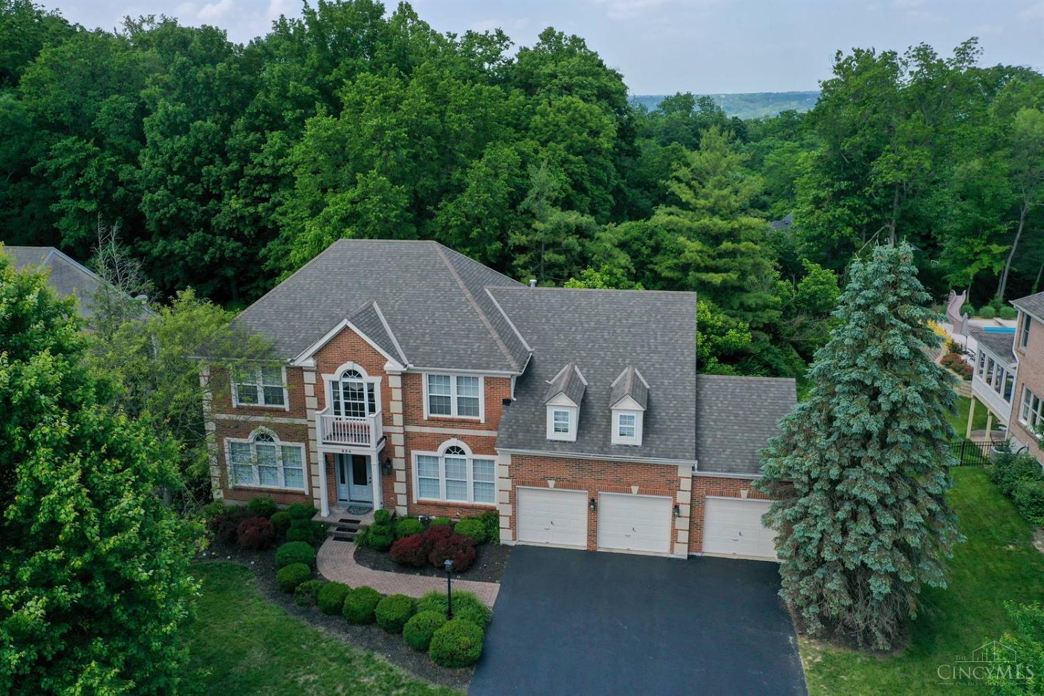Property Photo: 654 Tournament Drive OH 45244