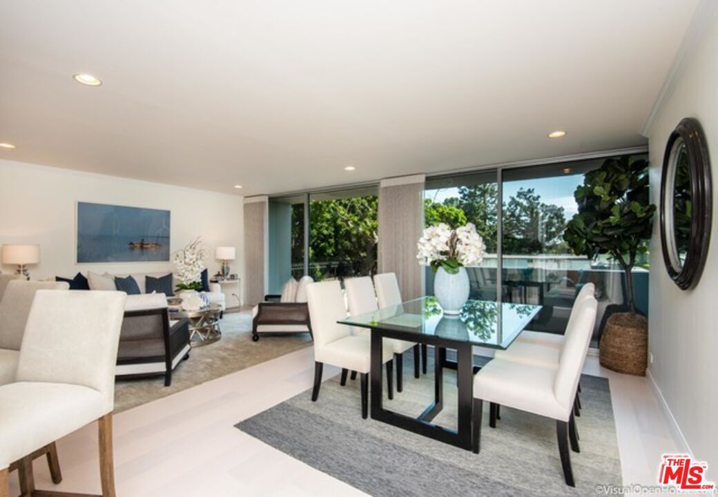 Property Photo: 2222 Avenue Of The Stars CA 90067