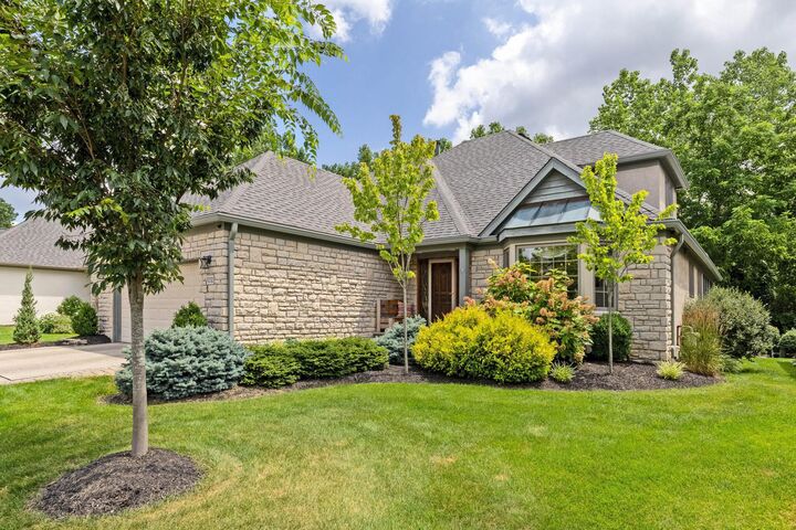 Property Photo:  5232 Lola Way  OH 43235 