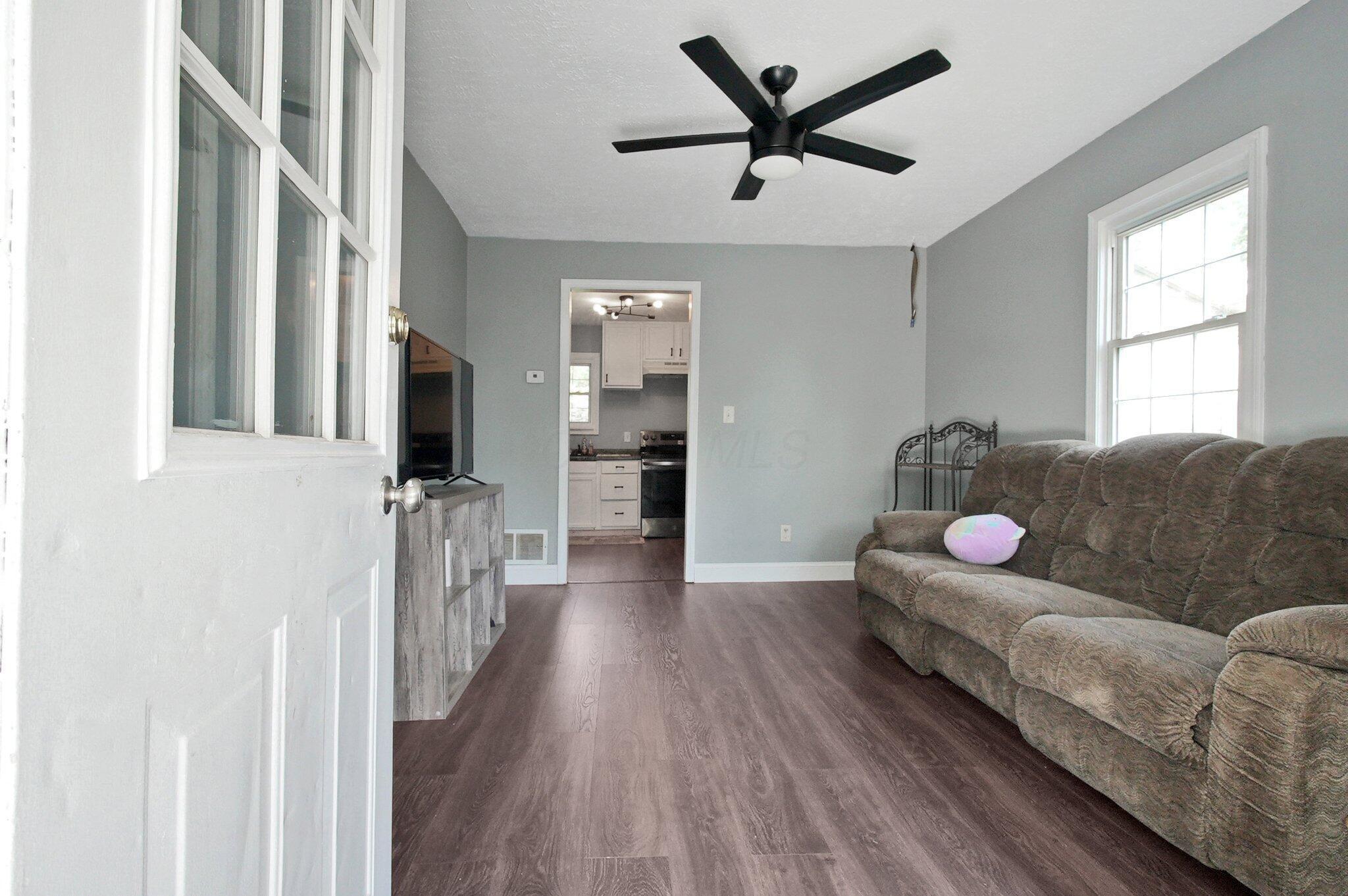 Property Photo: 518 Yates Street OH 43164