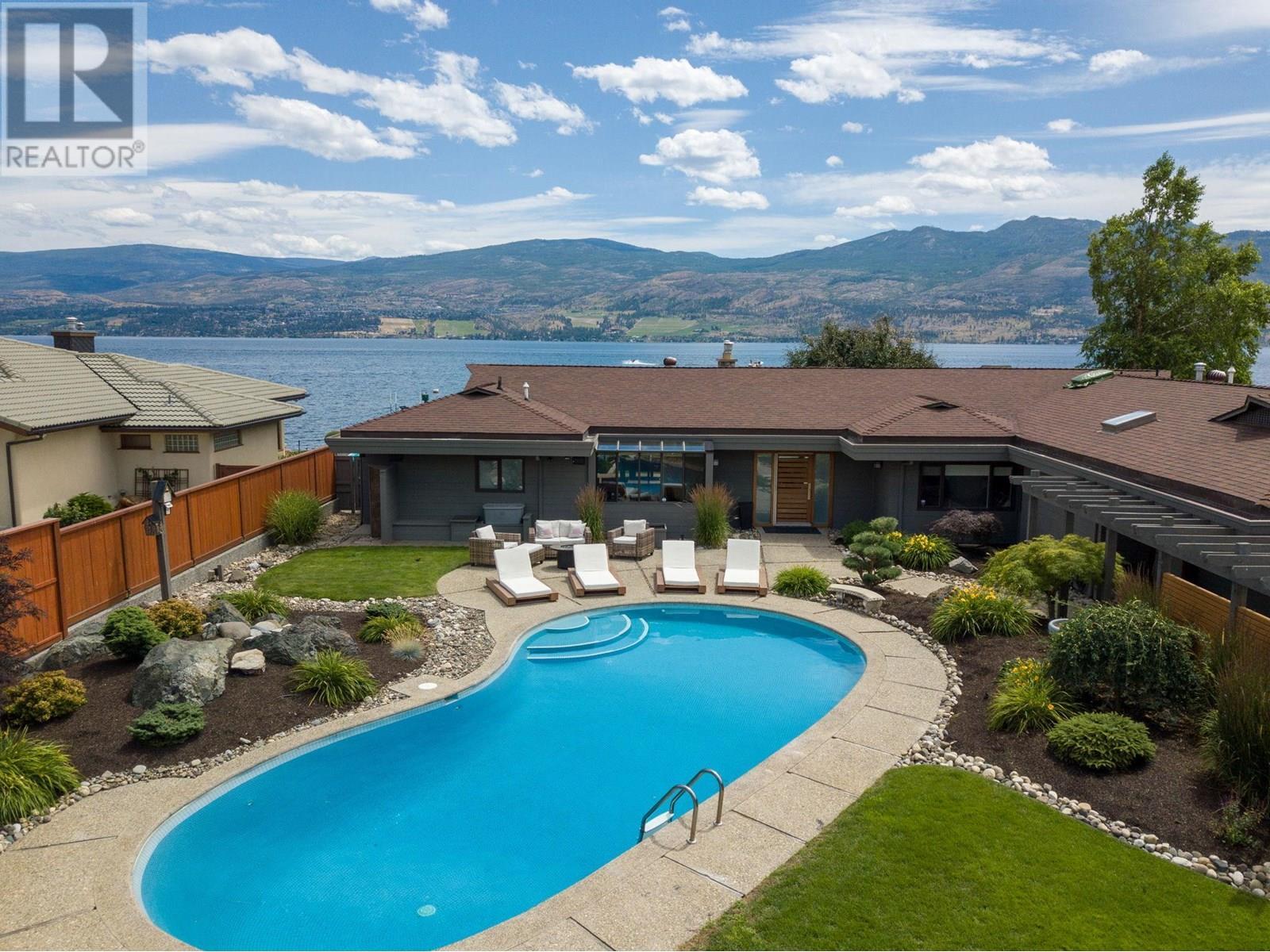 Property Photo: 1661 Pritchard Drive BC V4T 1X5