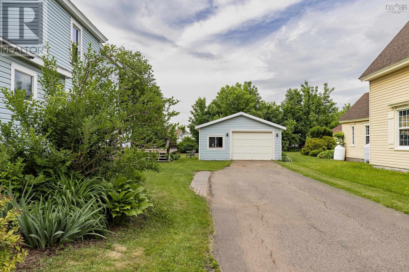 Property Photo: 41 Prince William Street NS B0M 1P0