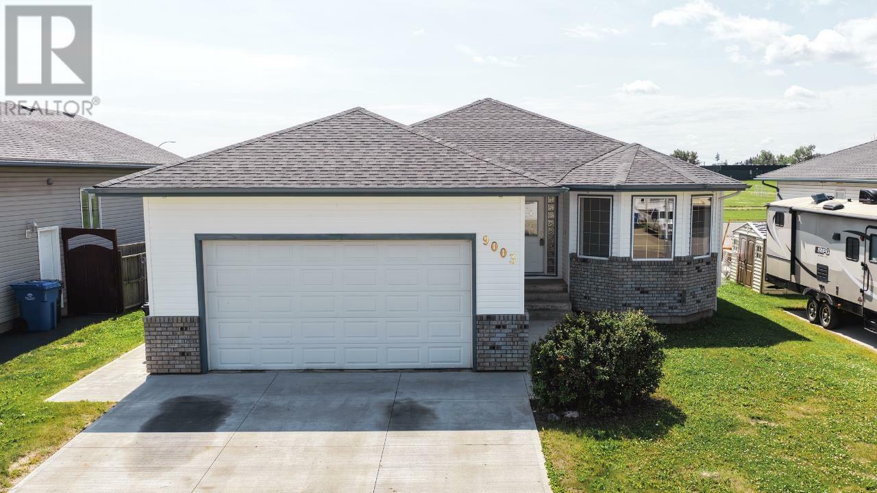 Photo de la propriété: 9003 111 Avenue BC V1J 6Z2