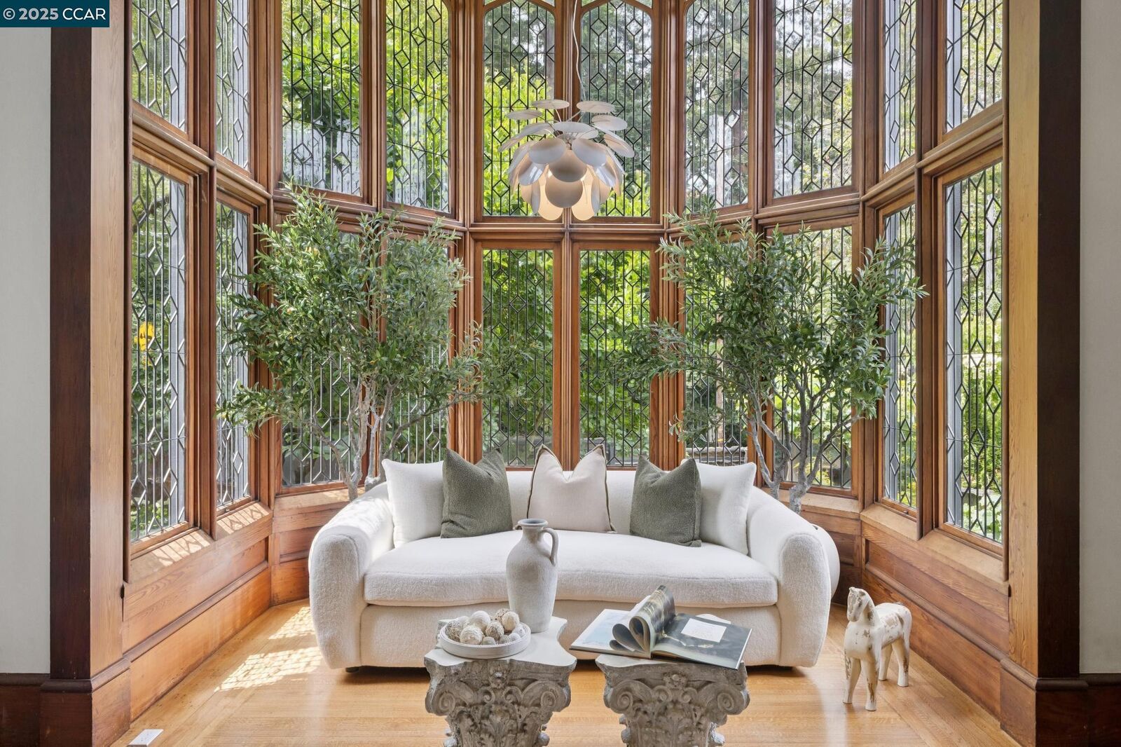 Property Photo:  91 Tunnel Rd  CA 94705 