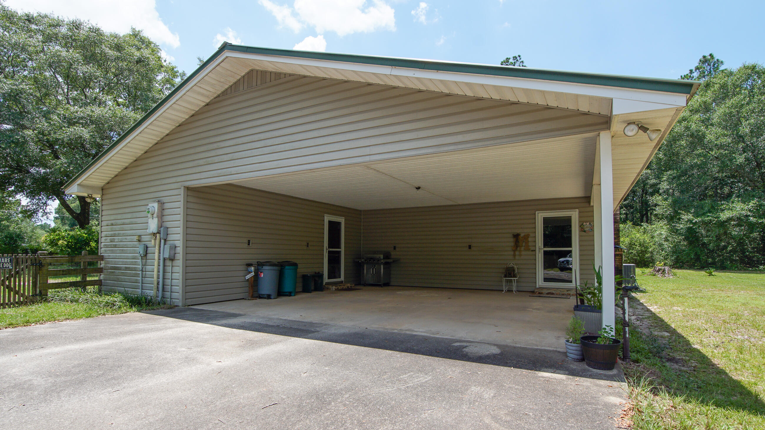 101 Malloy Lane  Defuniak Springs FL 32433 photo