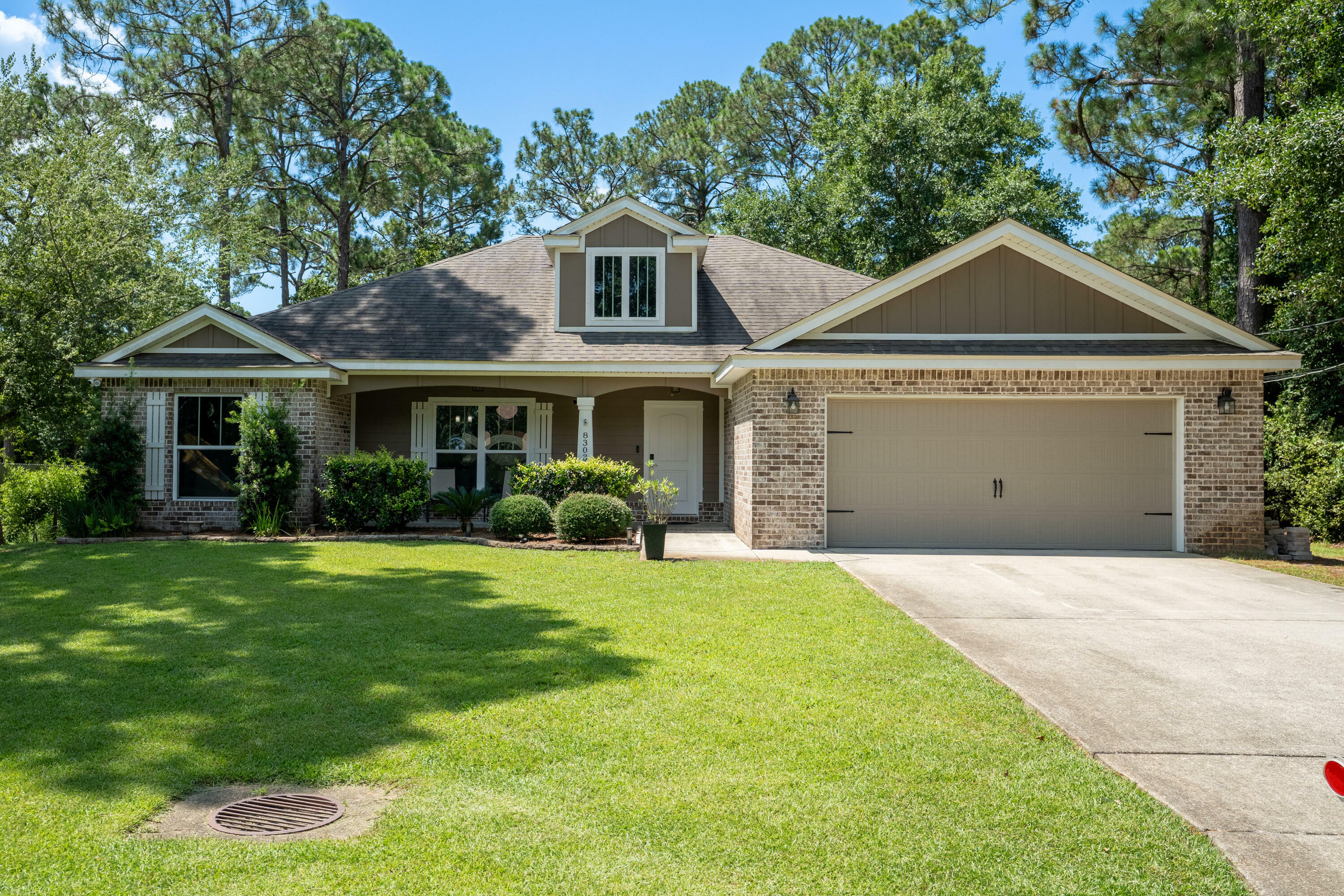Property Photo: 8303 Sevilla Street FL 32566