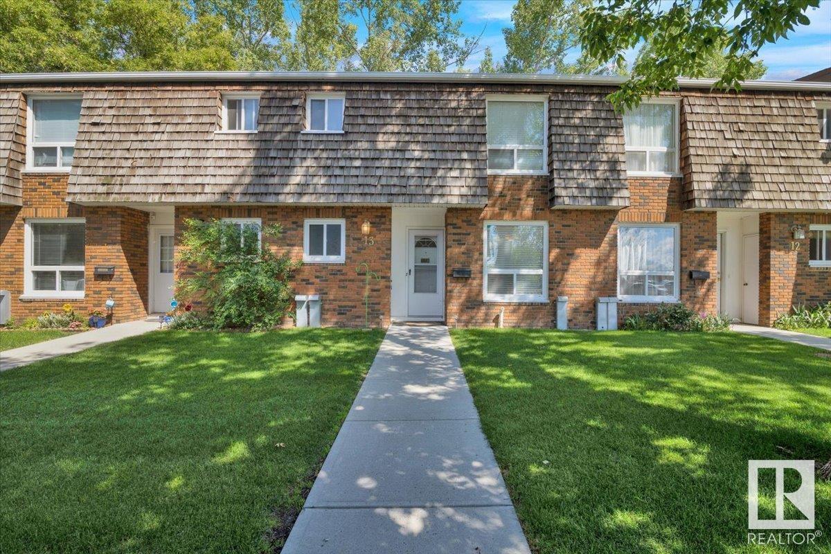 Property Photo: 13 Great Oaks AB T8A 0V8