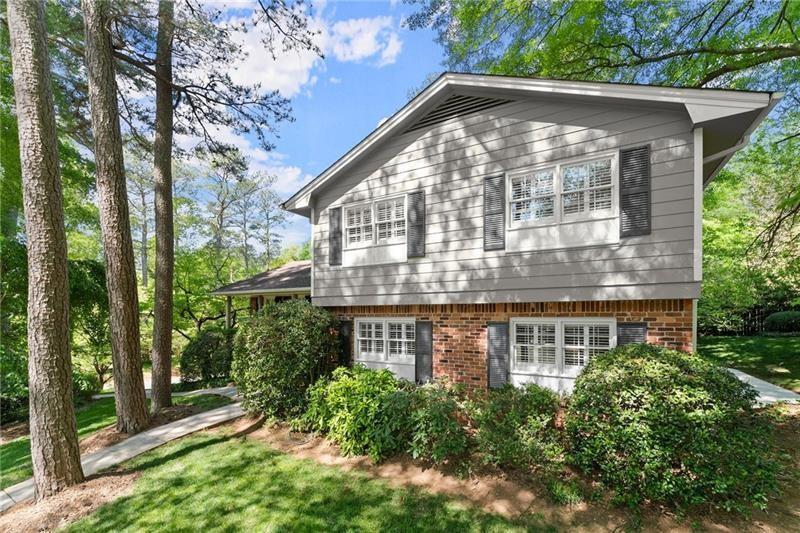 Property Photo: 4044 Ashentre Drive GA 30341
