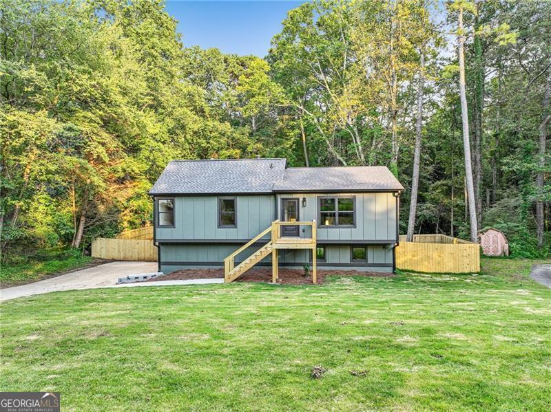 Property Photo: 256 Sharney Lane NE GA 30144