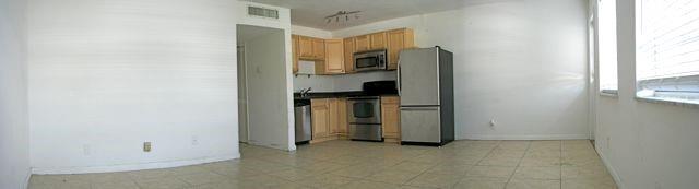 Property Photo:  4051 NE 13th Av 52-3  FL 33334 