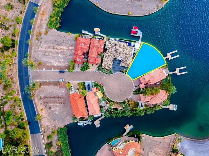 Property Photo: 17 Via Del Garda NV 89011