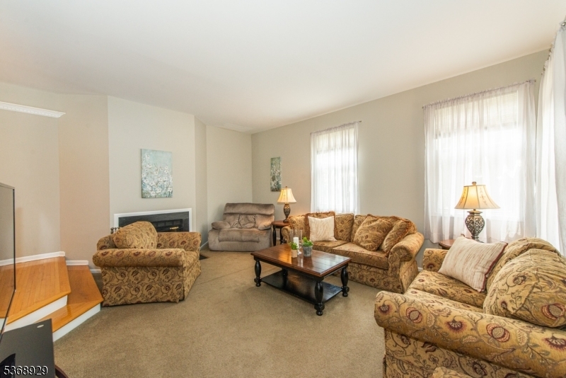 Property Photo: 43 Tanager Ct NJ 07470