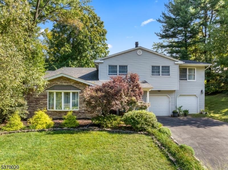53 Rath Ln  East Brunswick Twp. NJ 08816 photo