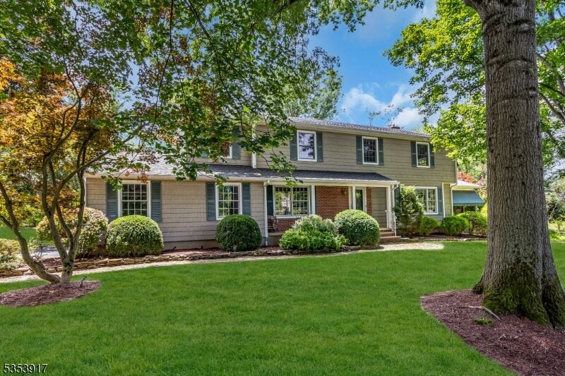 Property Photo:  264 White Oak Ridge Rd  NJ 08807 