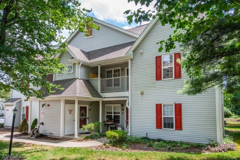 Property Photo:  4611 Tudor Dr 4611  NJ 07444 