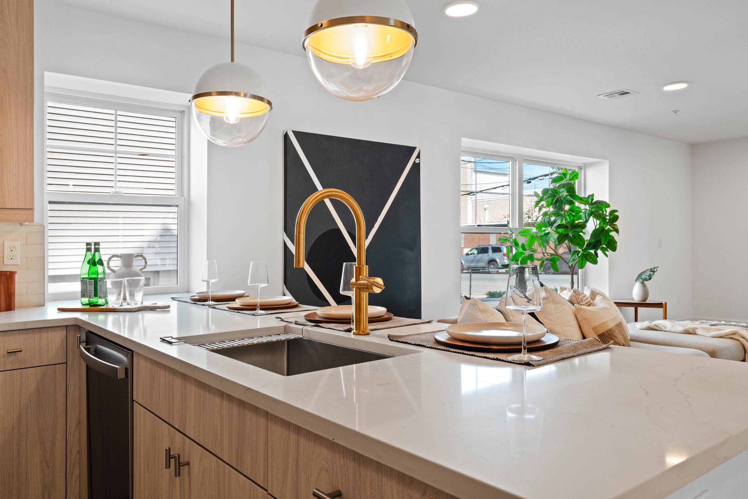 Property Photo: 525 Avenue E 1 NJ 07002